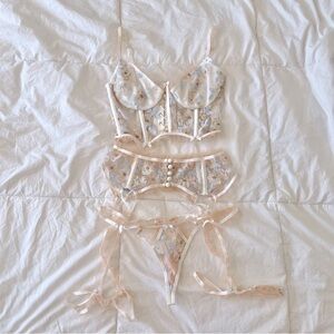 For love and lemons winter floral lingerie Set